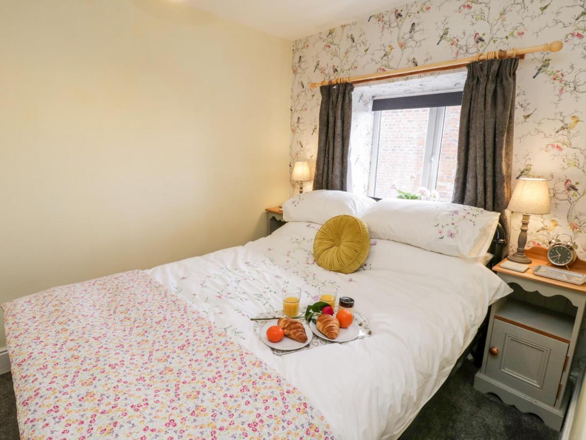 The Lodge Whitby Extérieur photo