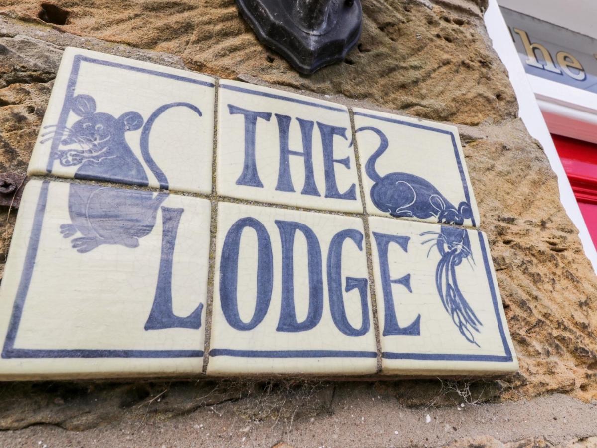 The Lodge Whitby Extérieur photo